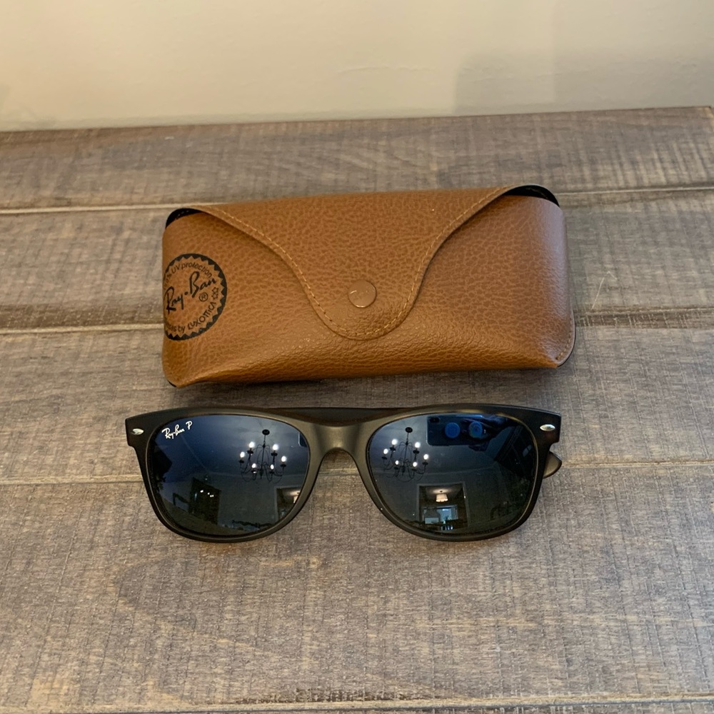 Ray-Ban women’s sunglasses